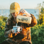 JARRA CILÍNDRICA BORDE MARRÓN HORNERO - Imagen 3